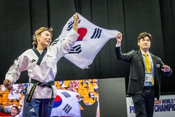 Individual Female Over 17 Category at the Hong Kong 2024 World Taekwondo Poomsae Championships! 🥇🥈🥉